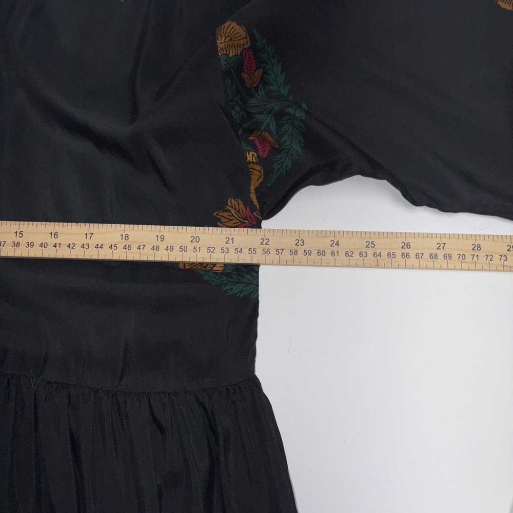 NWT Pink Chicken Women Large Maisonette Silk Kelly Tiered Black Dress Bellflower - Picture 5 of 9